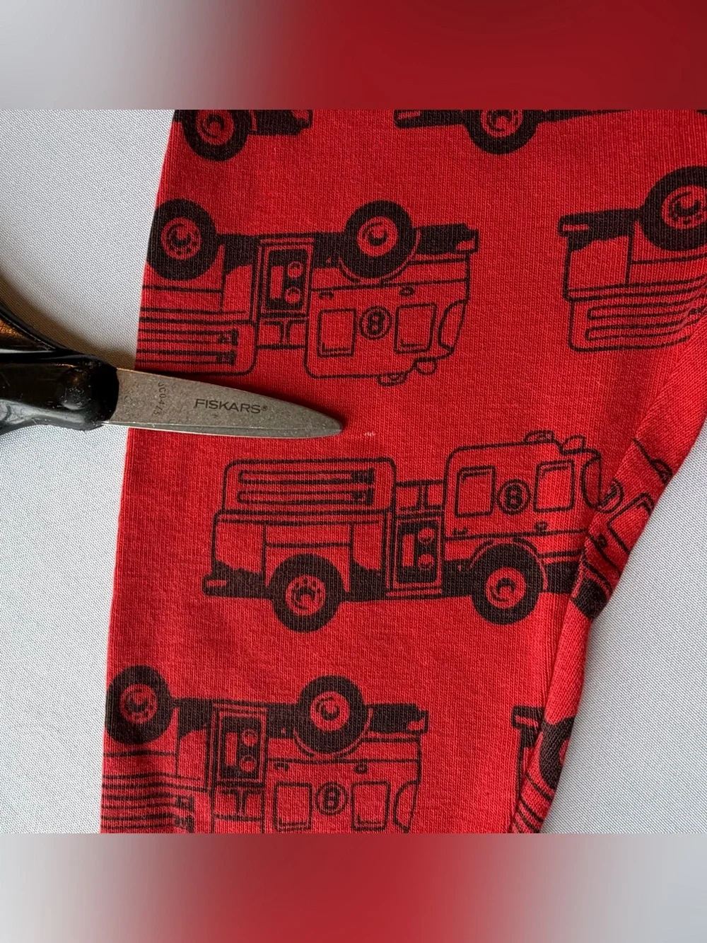 Carters Toddler Pajamas 2 Piece Red Firetruck Super Comfy Long Sleeve & Pants